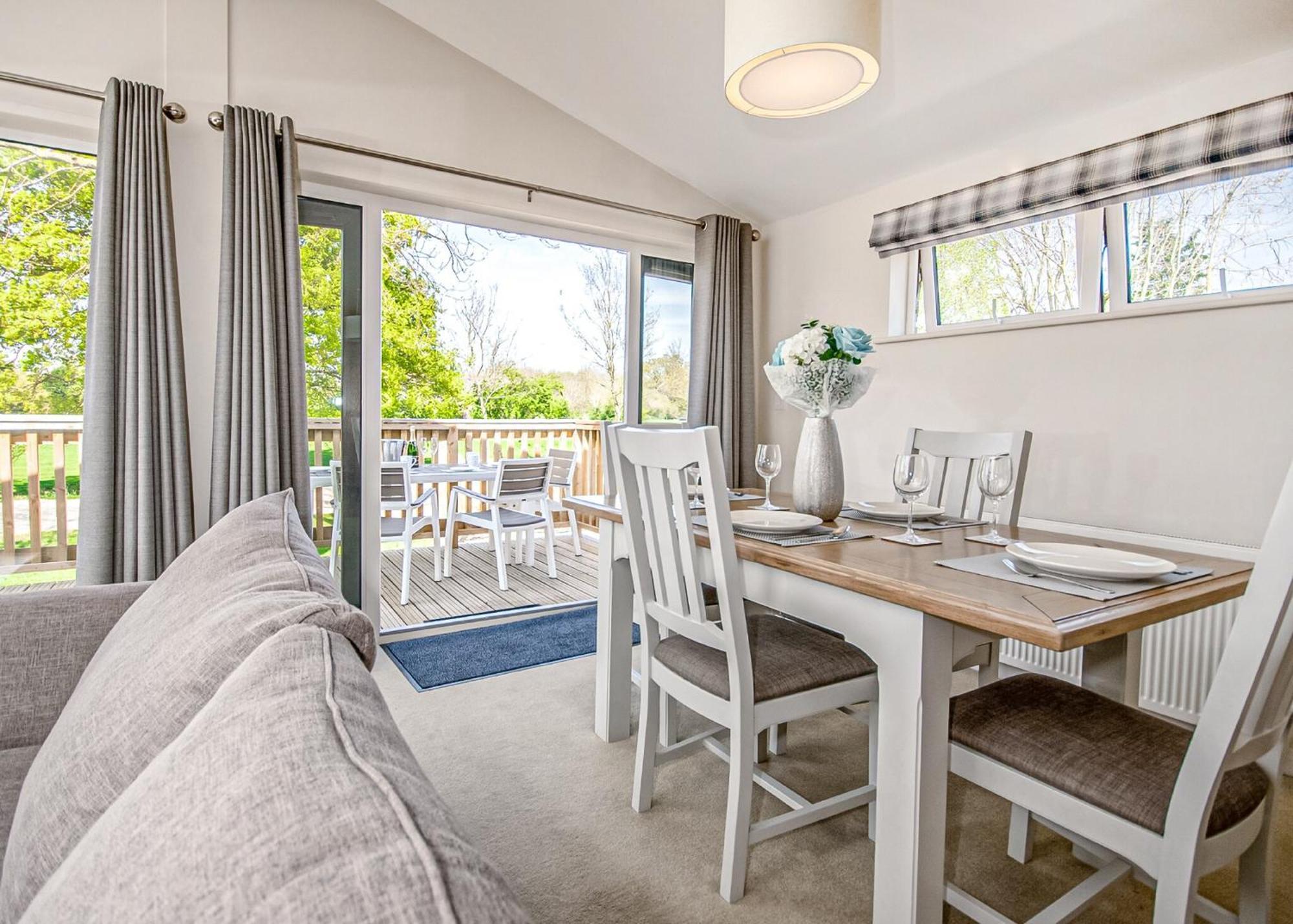 Hawthorn Glen Lodges Даунем-Маркет Номер фото