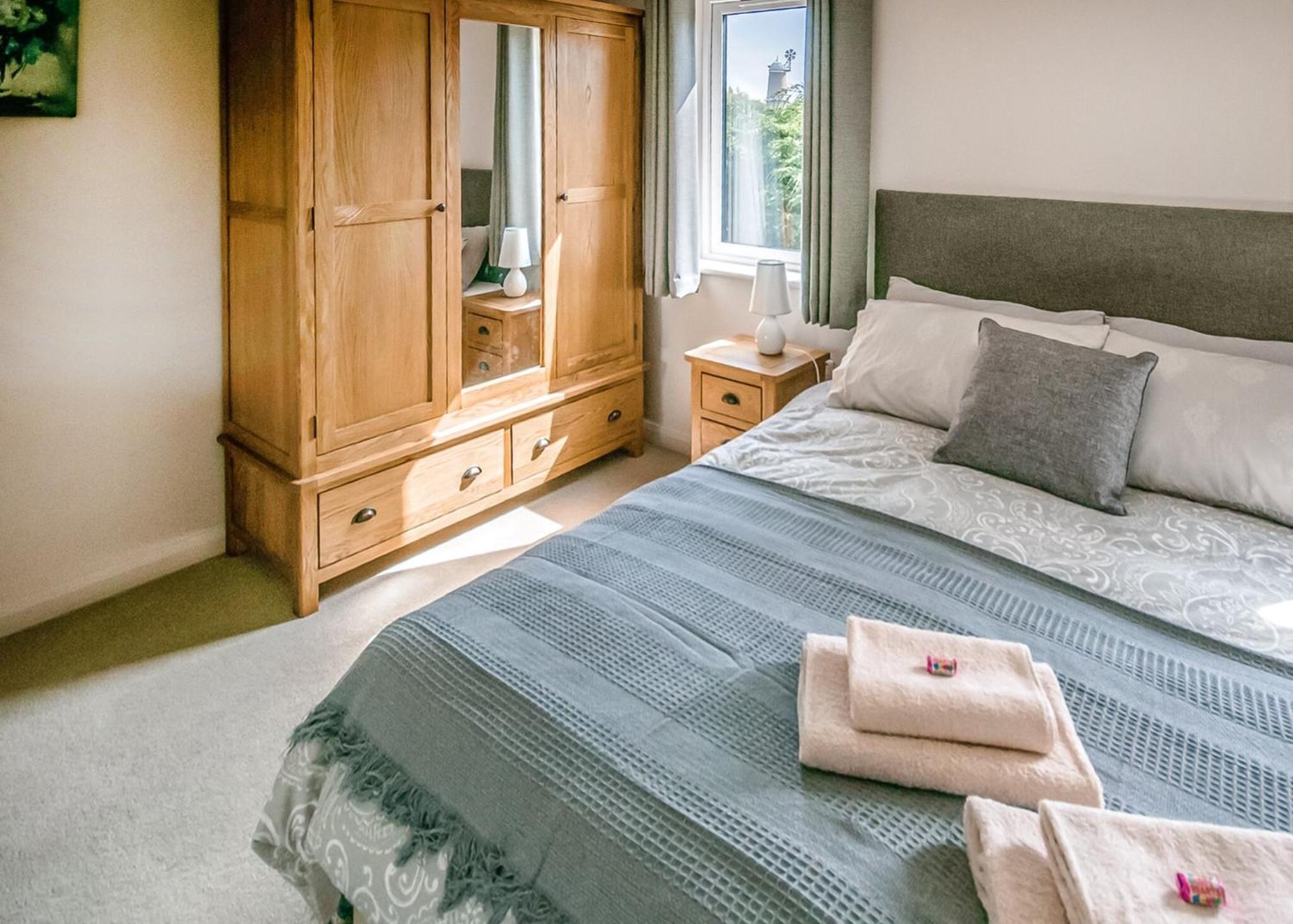 Hawthorn Glen Lodges Даунем-Маркет Номер фото